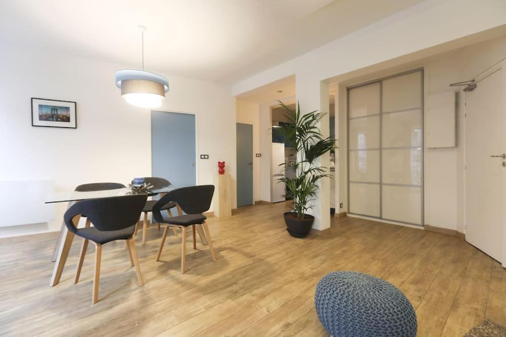 Newly Renovated Spacious In Montorgeuil Area Appartement *