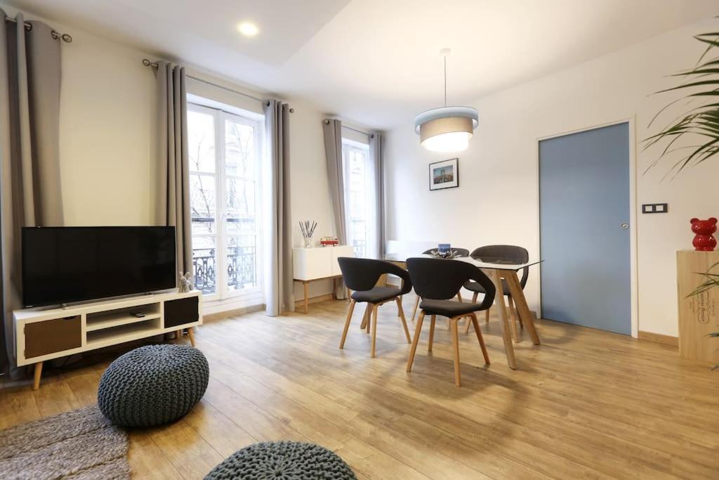 Newly Renovated Spacious In Montorgeuil Area Appartement Parijs